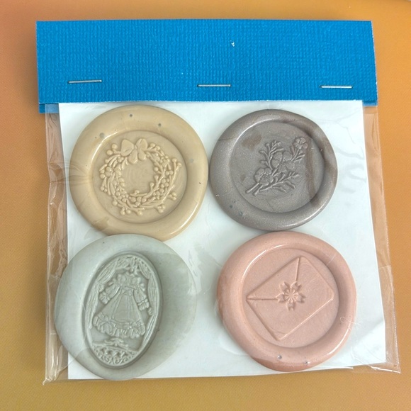 Handmade Other - HANDMADE Envelope Dress Wreath Flowers Wax Seal Set NEW